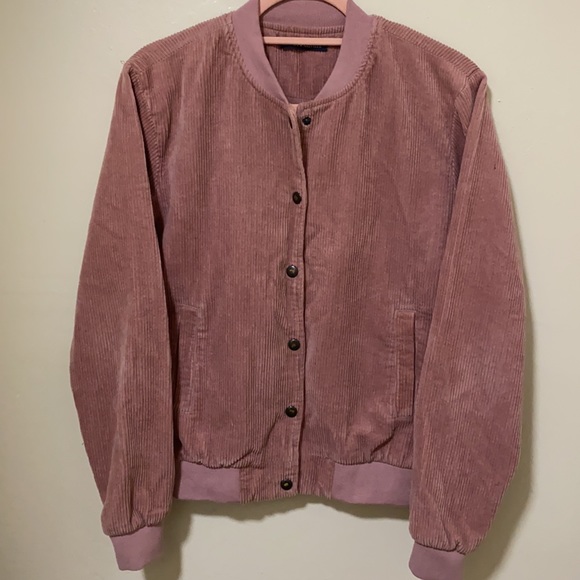 Brandy Melville Bomber Jacket - Picture 5 of 6